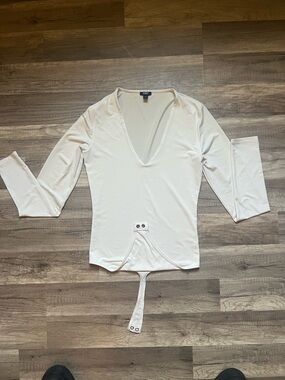 Express Cream Deep V-Neck Long Sleeve Bodysuit